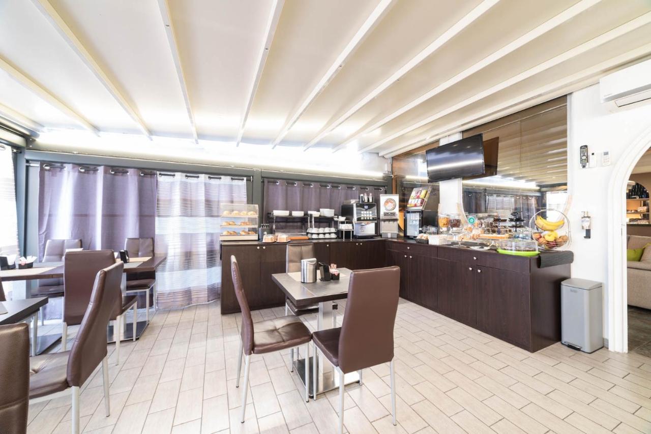 Hotel Cesirja Casavatore ภายนอก รูปภาพ